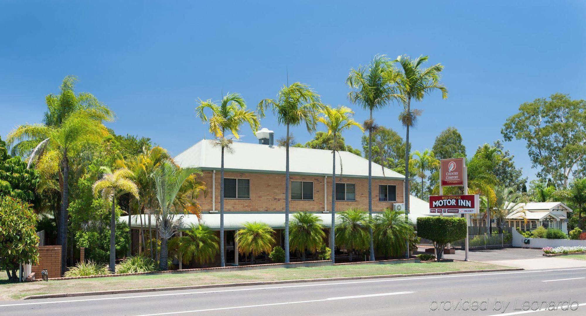 Wild Scotsman Motor Inn Gin Gin Qld Екстериор снимка