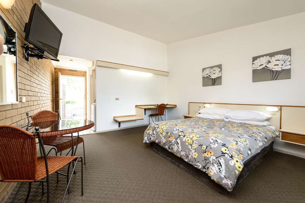 Wild Scotsman Motor Inn Gin Gin Qld Стая снимка